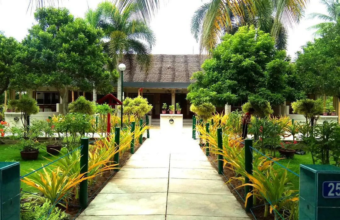 Paradise Island Park & Beach Resort-1